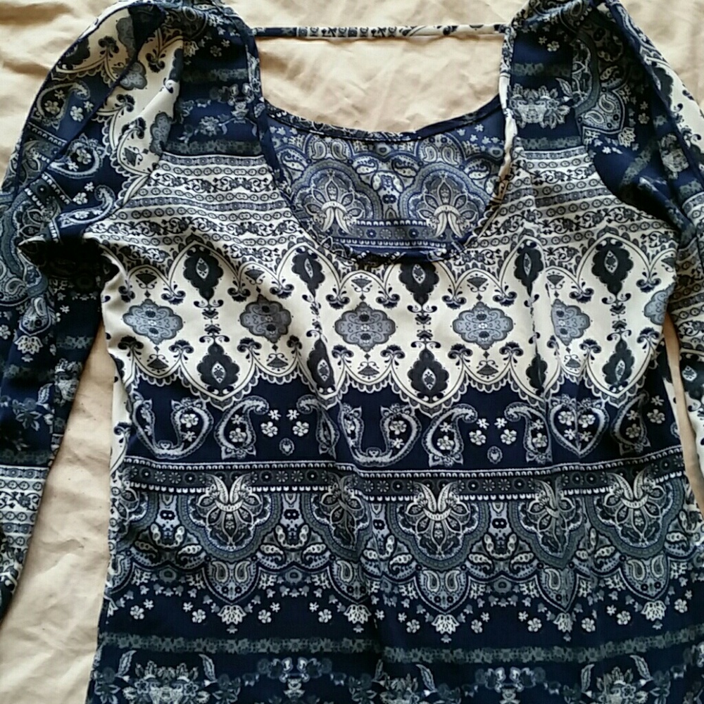 Tunic blouse - Picture 3 of 3